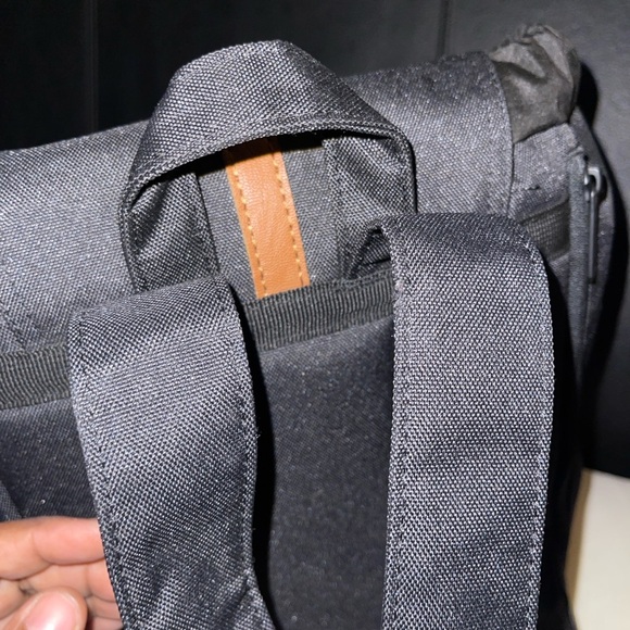 Herschel Supply Company Dawson 13 L Black and Tan Mini Backpack NWOT main image 7